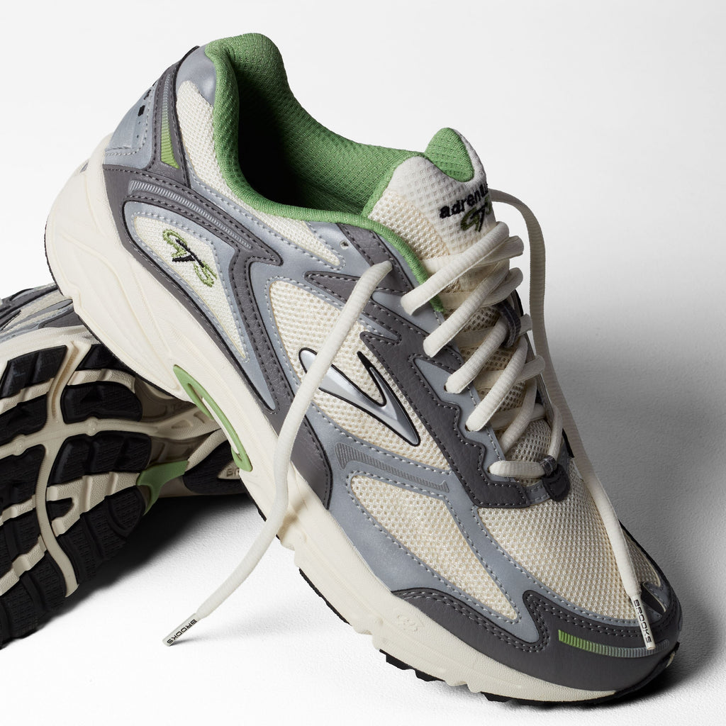 Brooks Adrenaline GTS 4