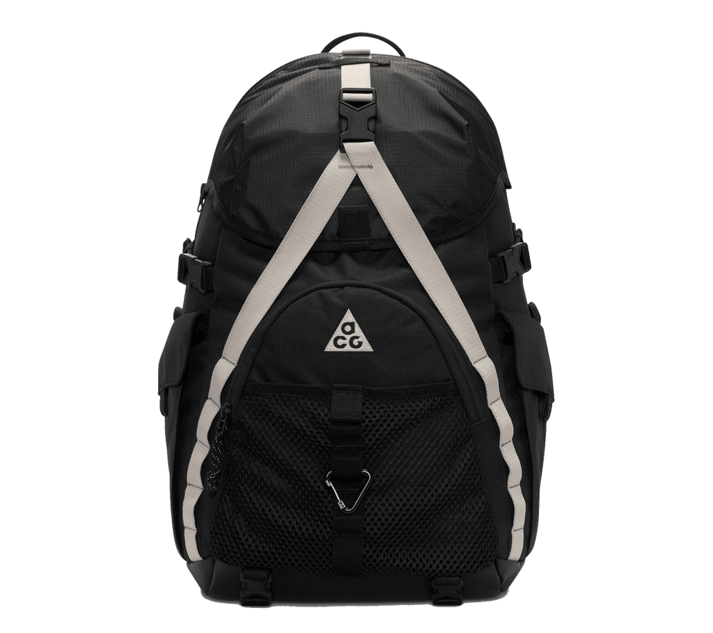 Nike ACG DAYMAX Backpack