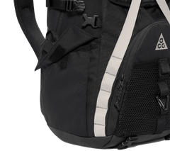 Nike ACG DAYMAX Backpack