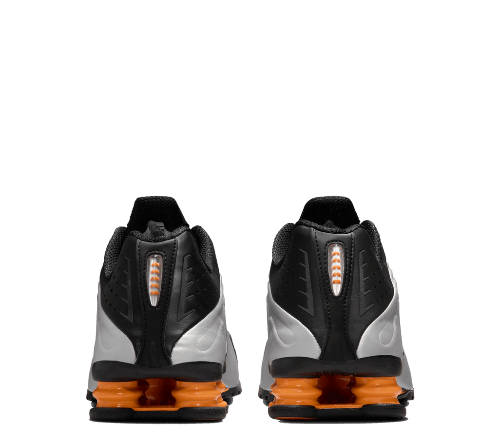 Nike Shox R4