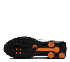 Nike Shox R4