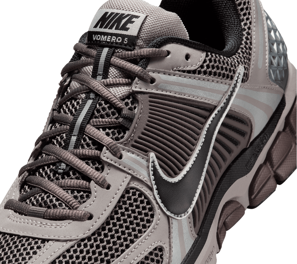 Nike Zoom Vomero 5