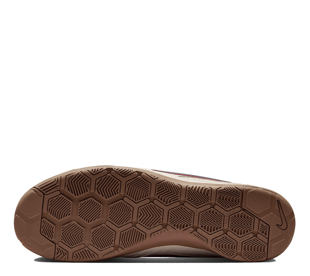 Nike Gato "Pale Ivory"