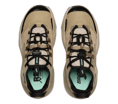 RSVP Gallery x Brooks Caldera 8