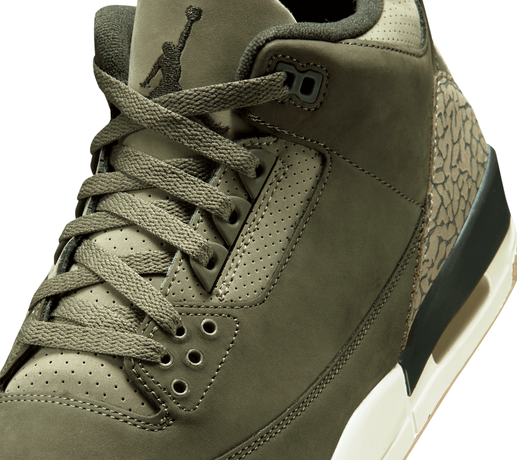 Air Jordan 3 Retro "Medium Olive"