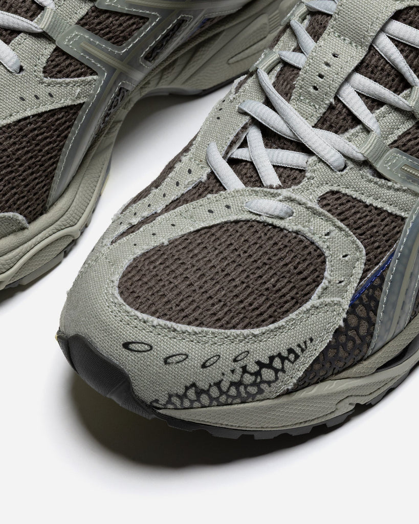 18 East x Asics GEL-NIMBUS 10.1