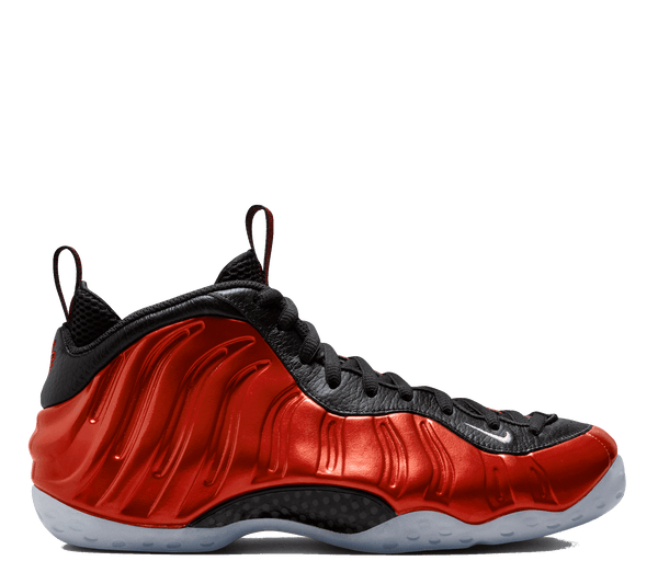 Foamposite red best sale black and white