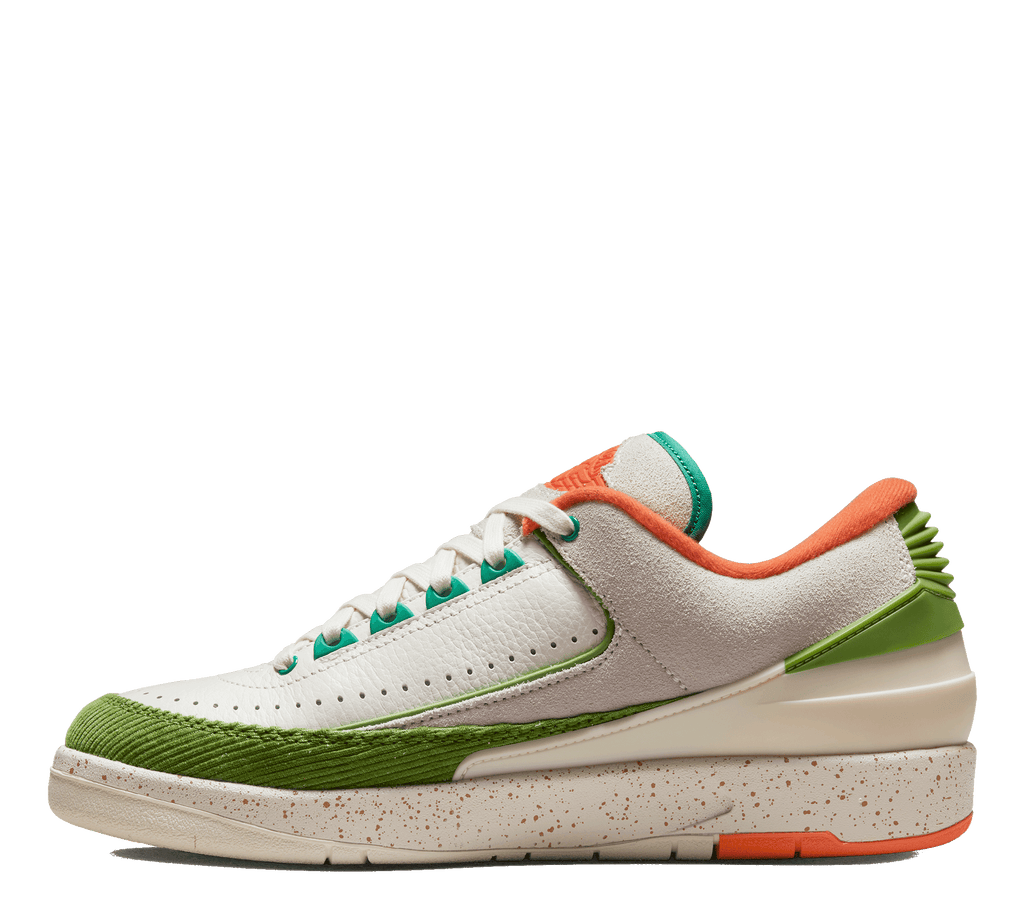 Titan x WMNS Air Jordan 2 Retro Low