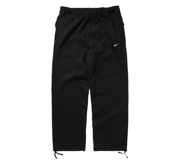 Nike Solo Swoosh Open-Hem Pant – USG STORE