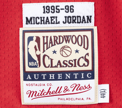 Mitchell & Ness Authentic Jersey | Michael Jordan