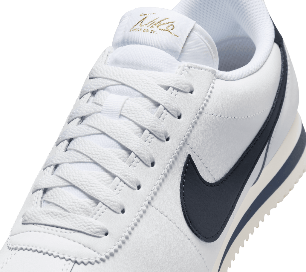 Nike w classic cortez leather online