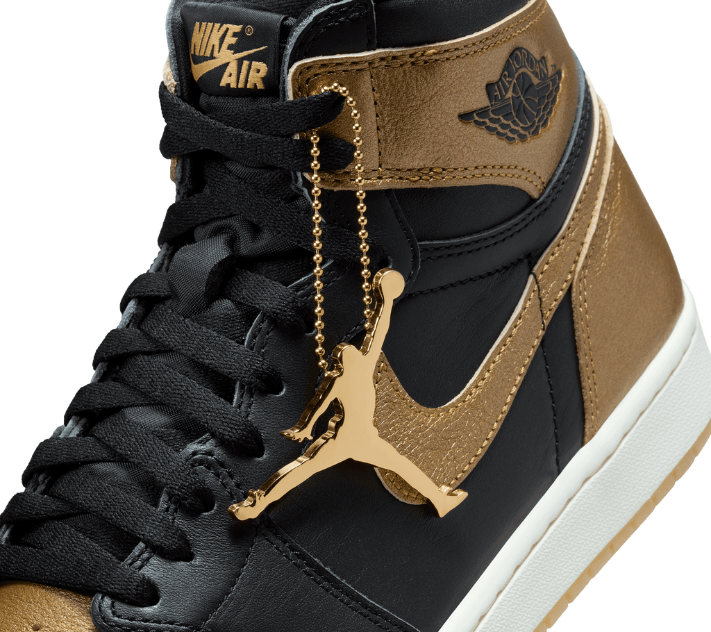 Jordan 1 black red gold deals