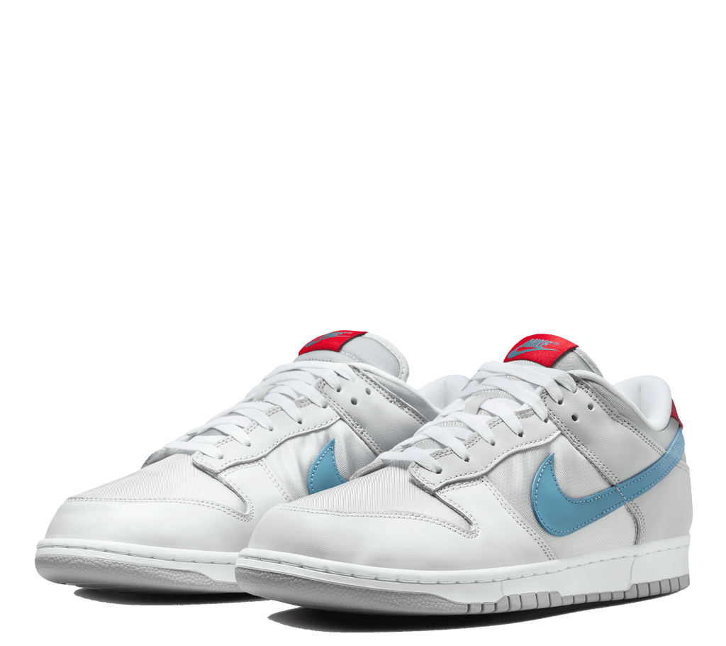 Nike Dunk Low "Silver Surfer"