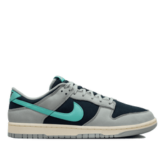 Nike Dunk Low Retro PRM