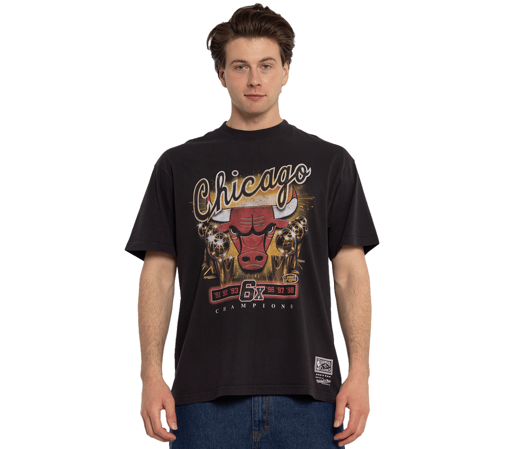 Mitchell & Ness 6x Champions T-Shirt