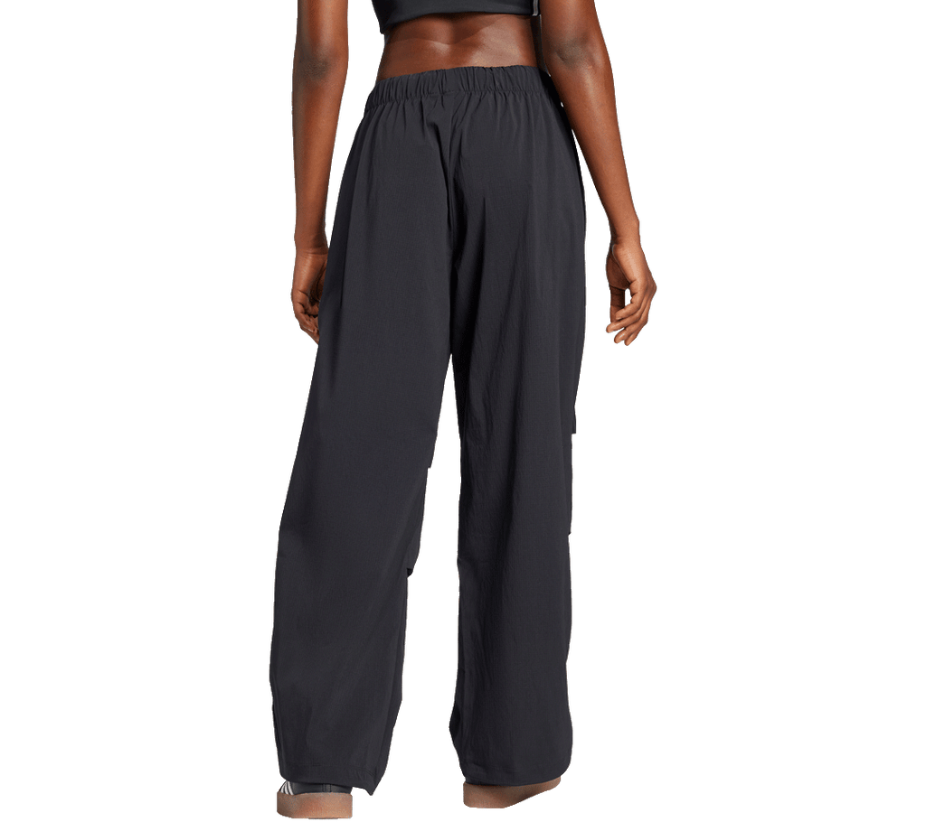 W Adidas Essentials Parachute Pant