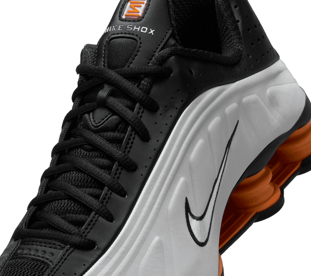 Nike Shox R4