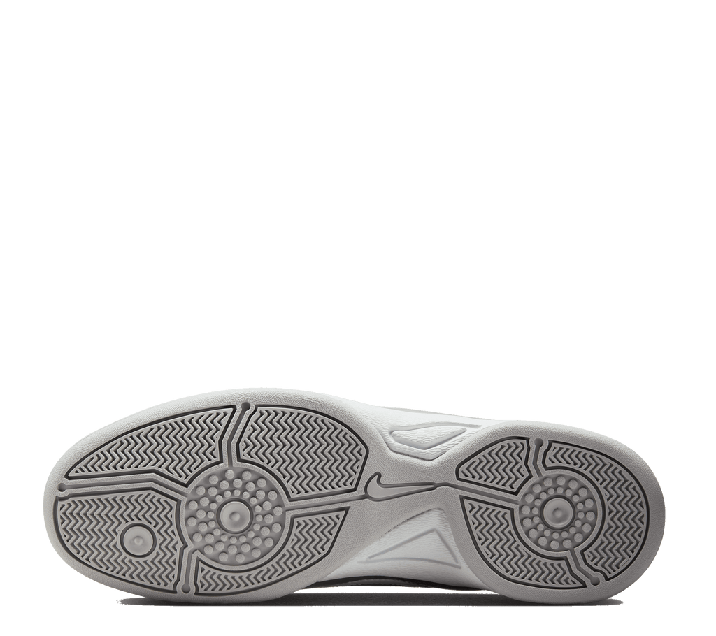 W Nike Total 90