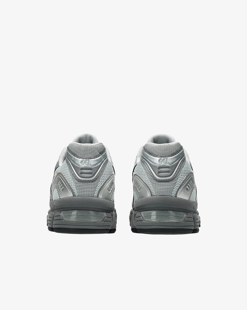 Asics GEL-Stratus MC