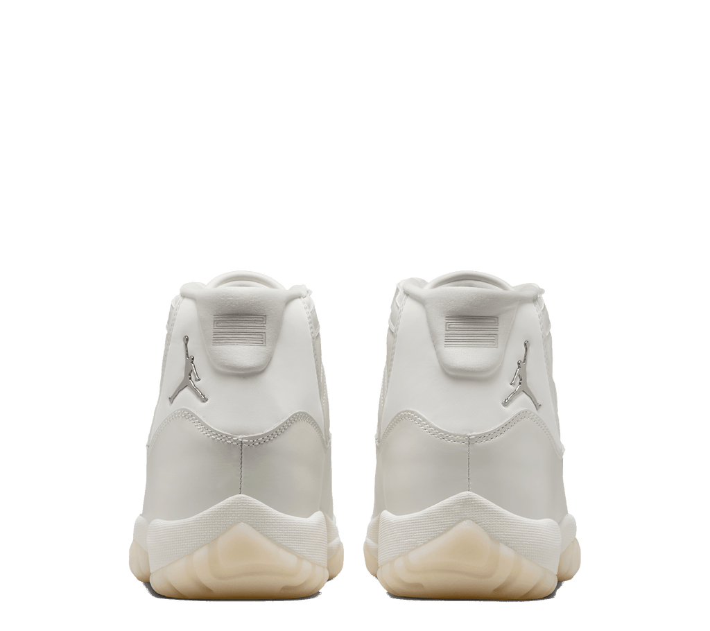 W Air Jordan 11 Retro "Pearl"