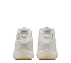W Air Jordan 11 Retro "Pearl"