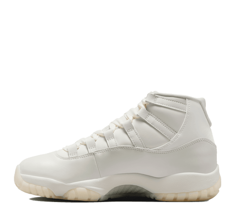 W Air Jordan 11 Retro "Pearl"