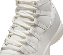 W Air Jordan 11 Retro "Pearl"