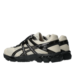 Finesse x Asics GEL-CUMULUS 16™