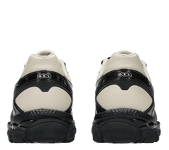 Finesse x Asics GEL-CUMULUS 16™