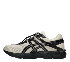 Finesse x Asics GEL-CUMULUS 16™