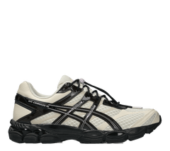 Finesse x Asics GEL-CUMULUS 16™