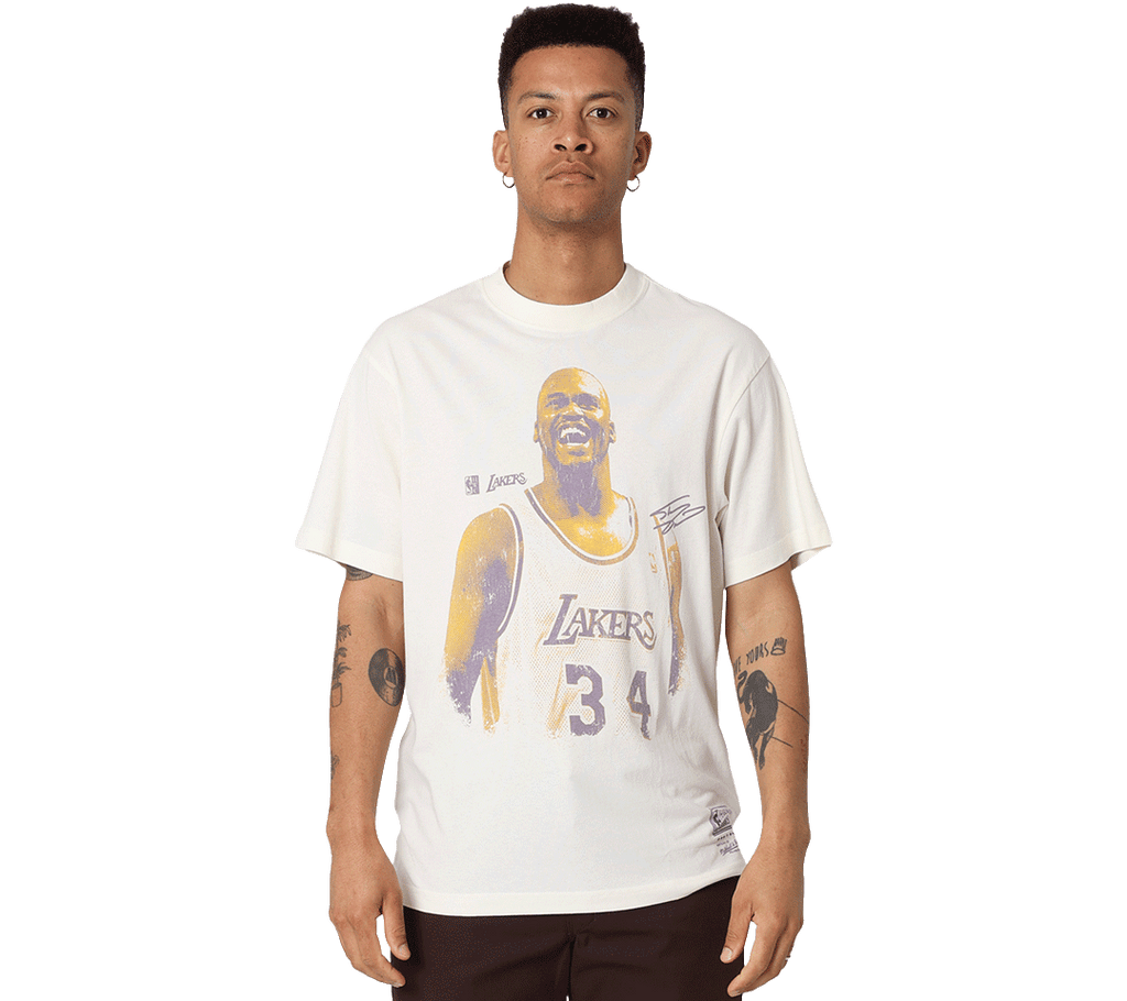 Mitchell & Ness "In The Moment" T-Shirt
