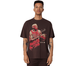 Mitchell & Ness "In The Moment" T-Shirt