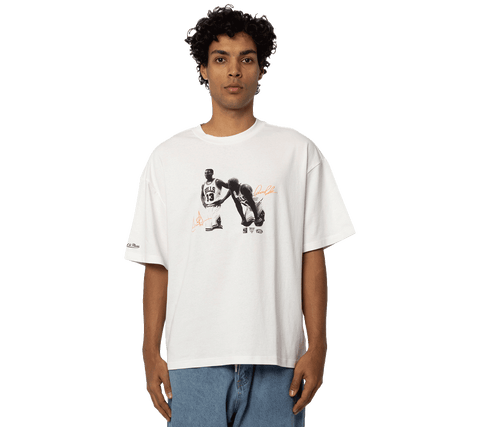 Mitchell & Ness "The Six" T-Shirt