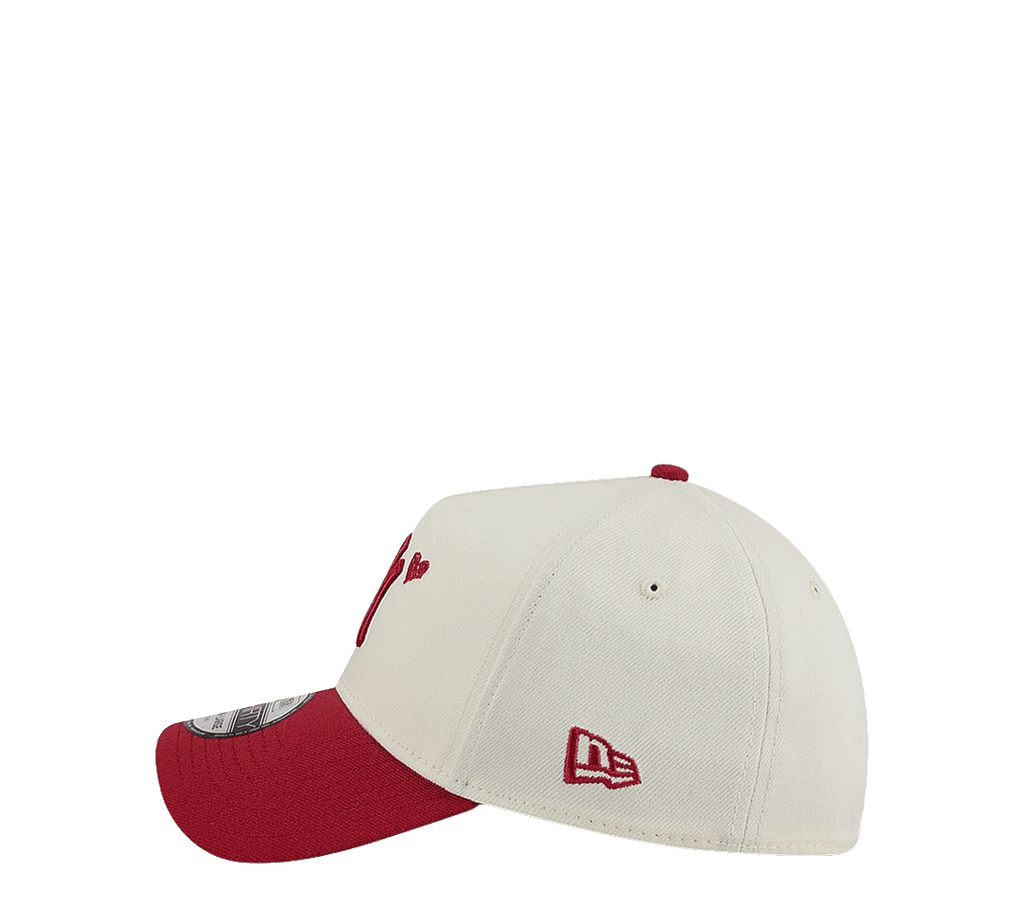 New Era 39THIRTY A-Frame Fitted "Heart Sketch"