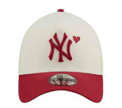 New Era 39THIRTY A-Frame Fitted "Heart Sketch"