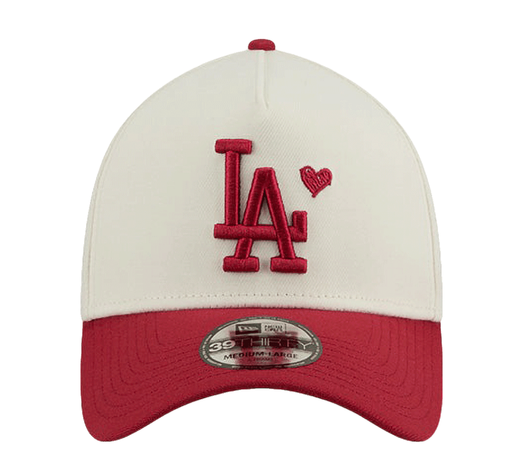 New Era 39THIRTY A-Frame Fitted "Heart Sketch"
