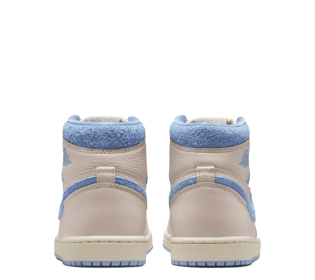 W Air Jordan 1 Retro High OG "Psychic Blue"