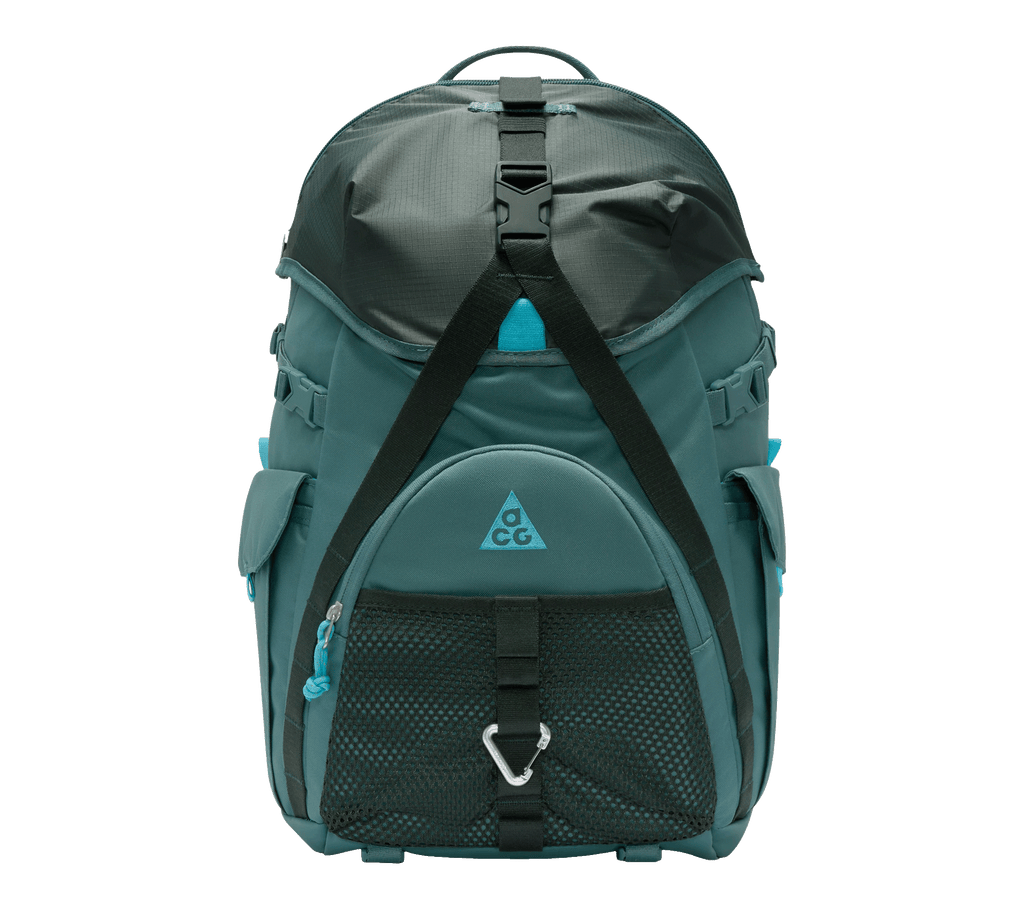 Nike ACG DAYMAX Backpack