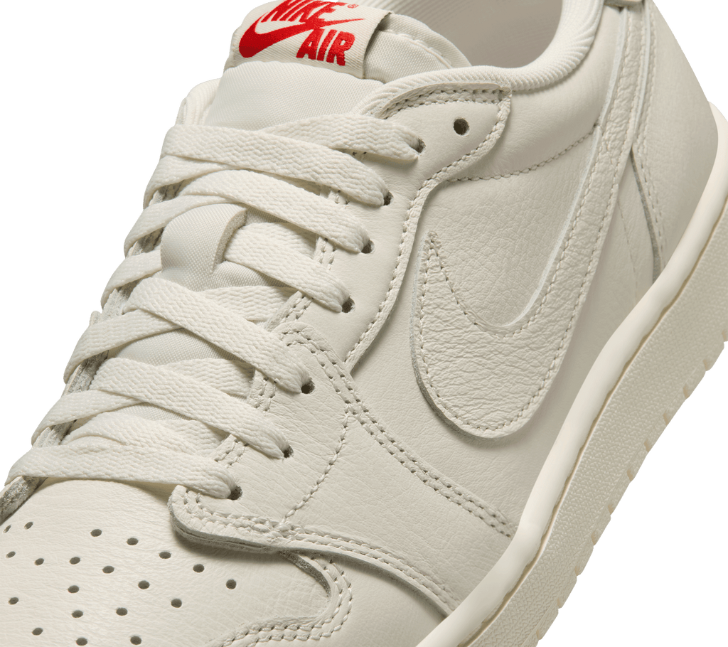 Air Jordan 1 Retro Low OG