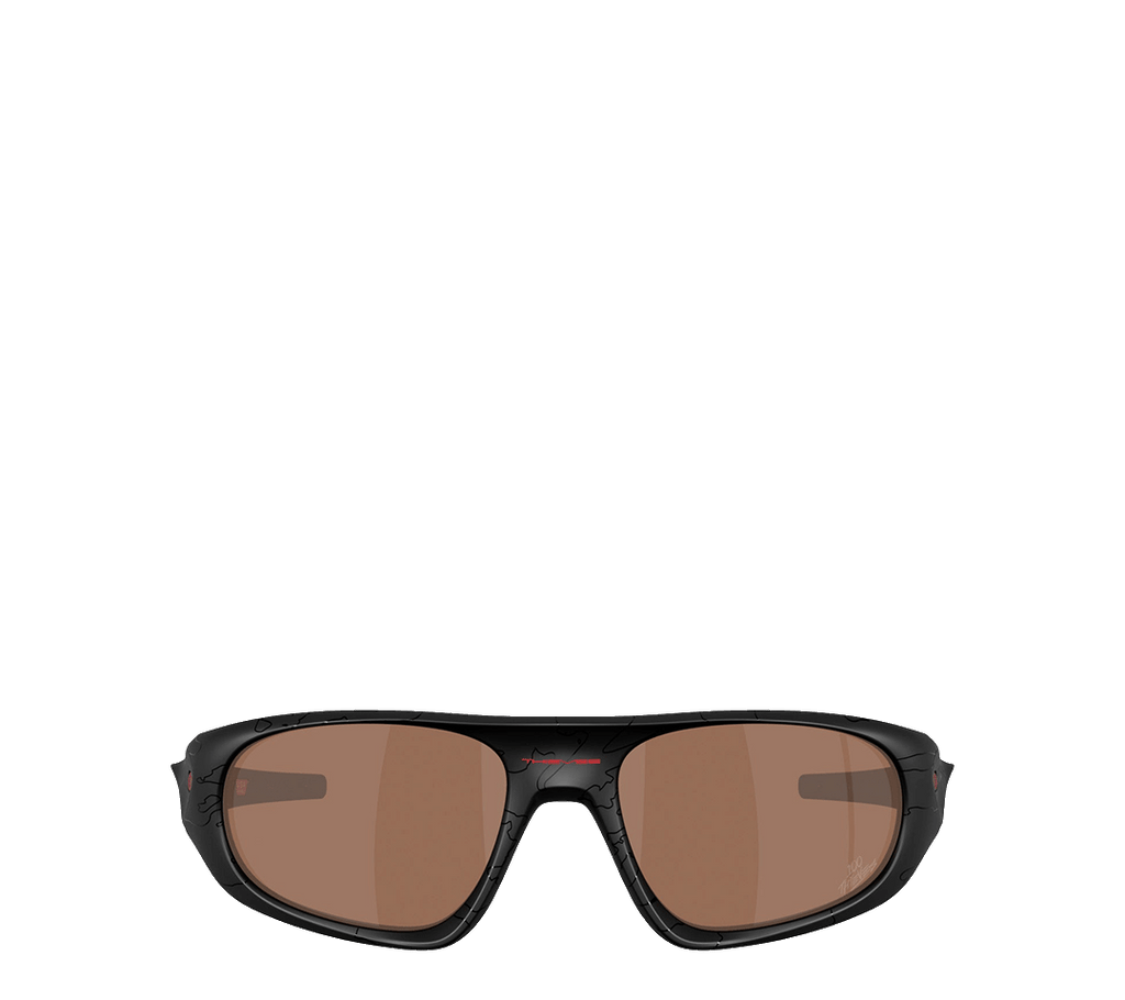 100T x Oakley Neoforma®