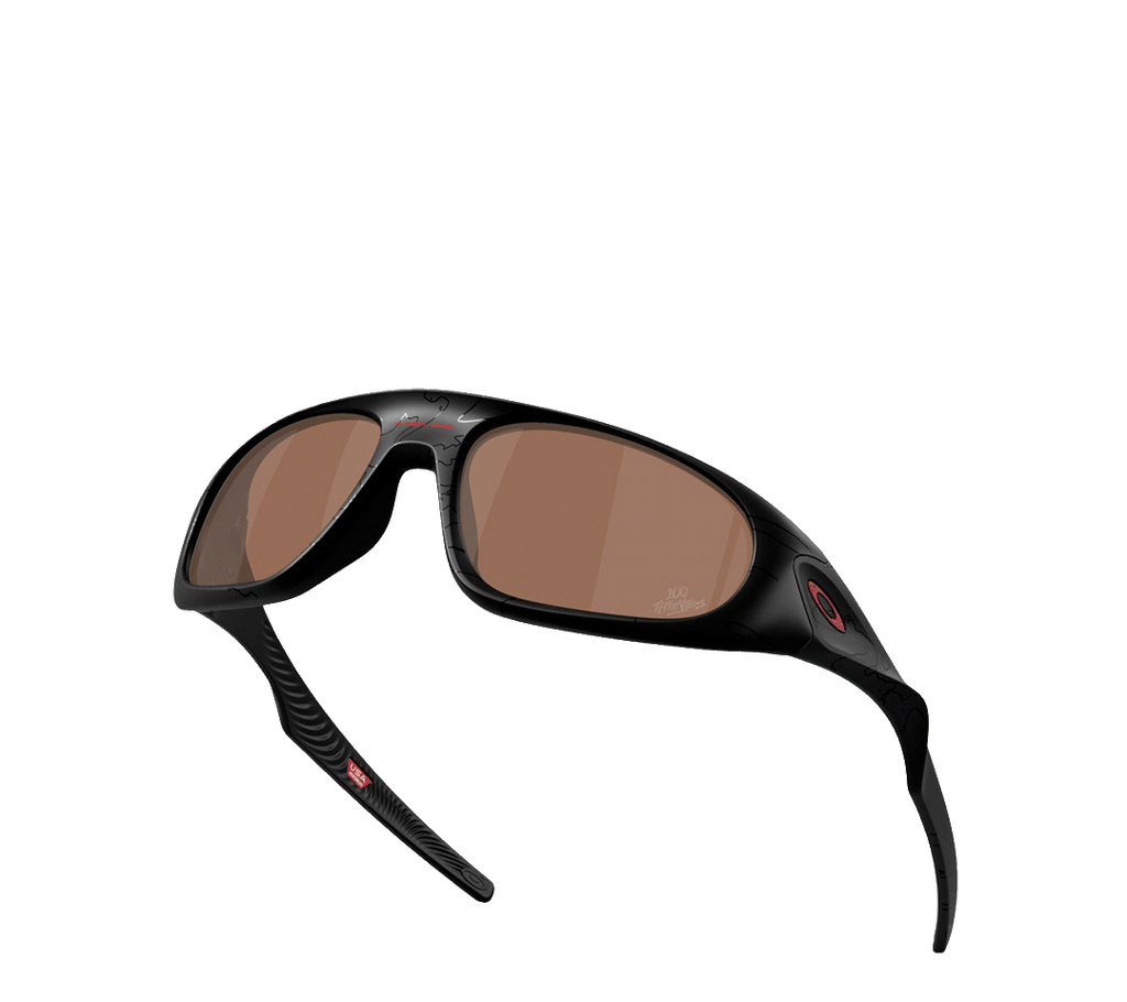 100T x Oakley Neoforma®