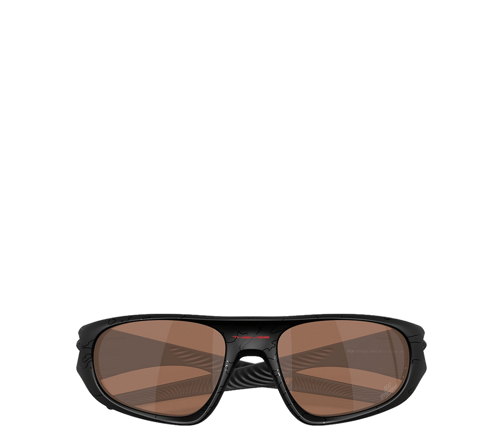 100T x Oakley Neoforma®