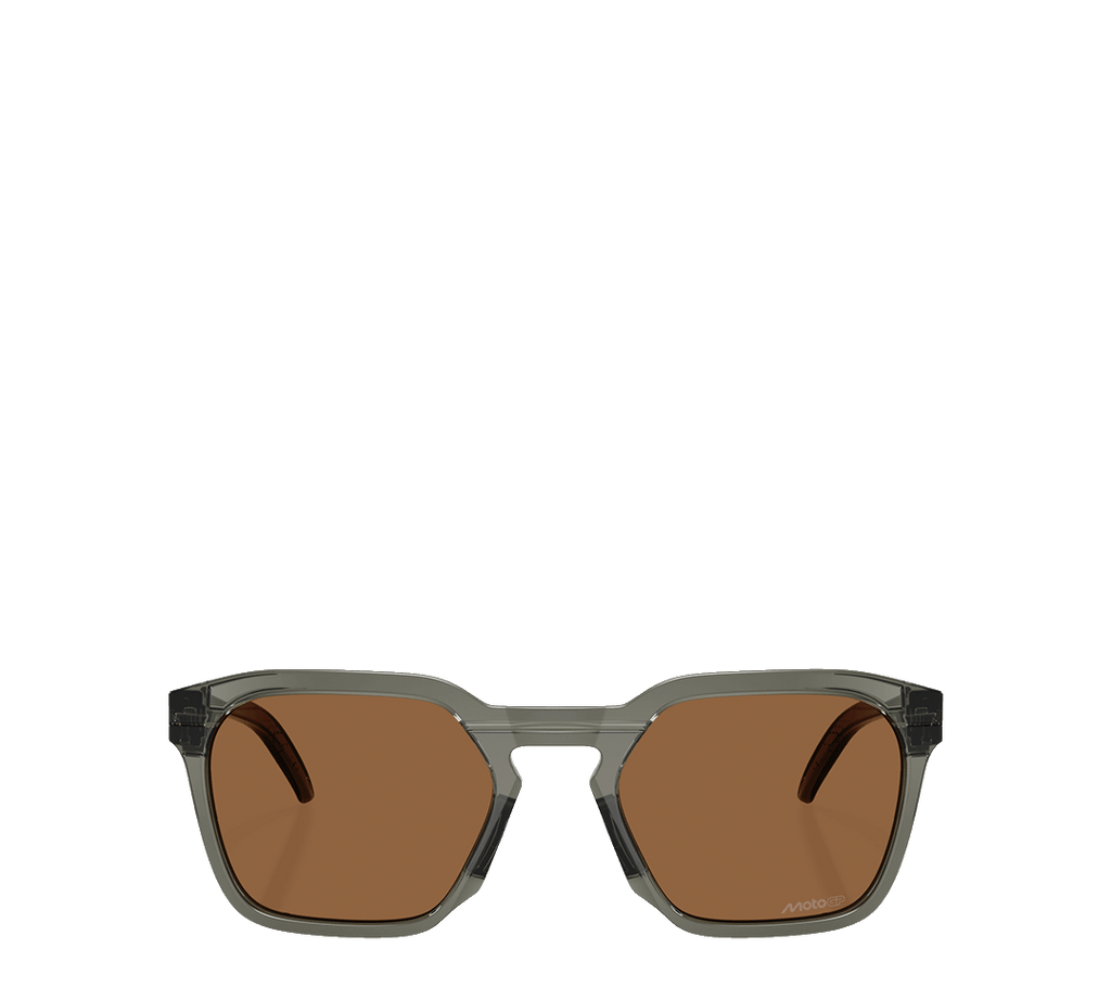 MotoGP™ x Oakley HSTN SQ
