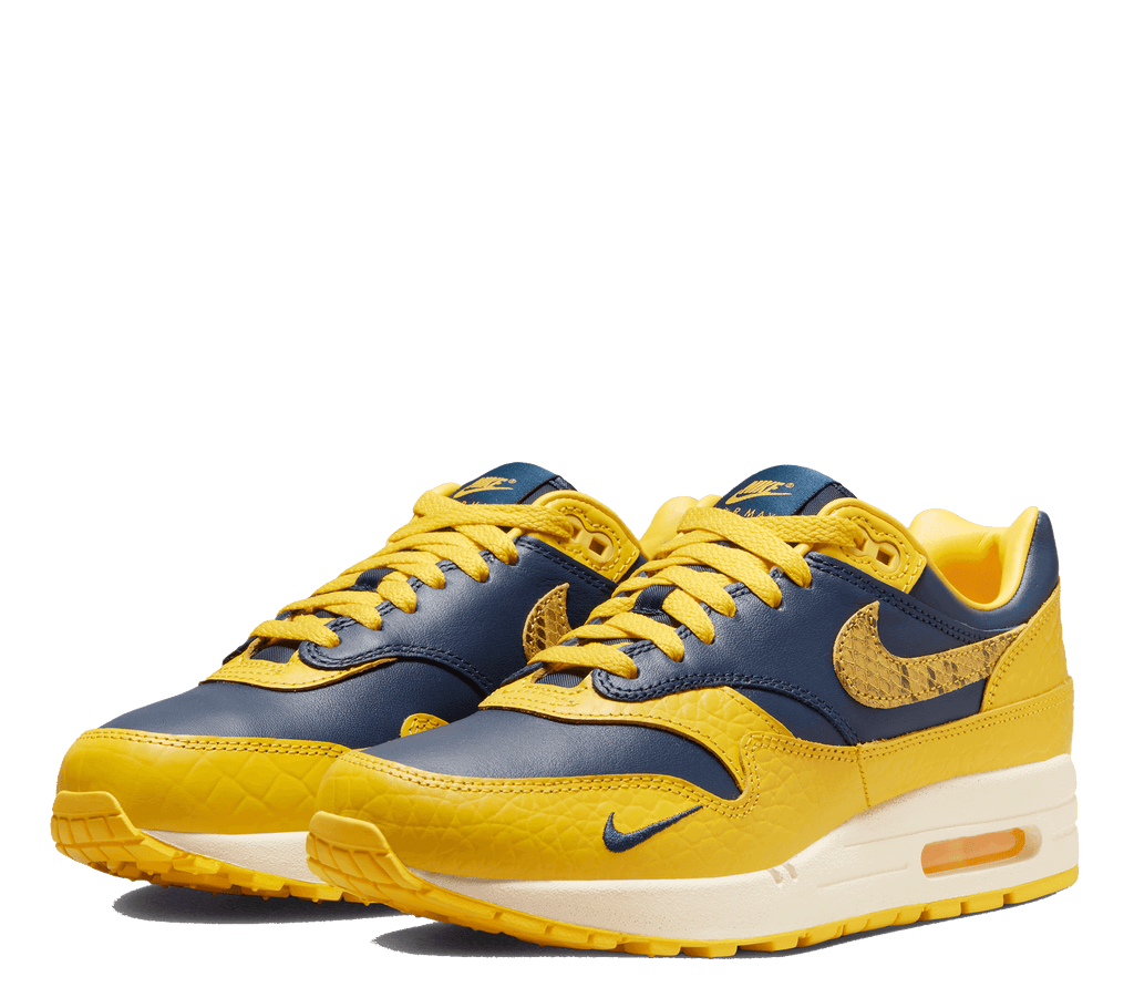 Nike air top over the head