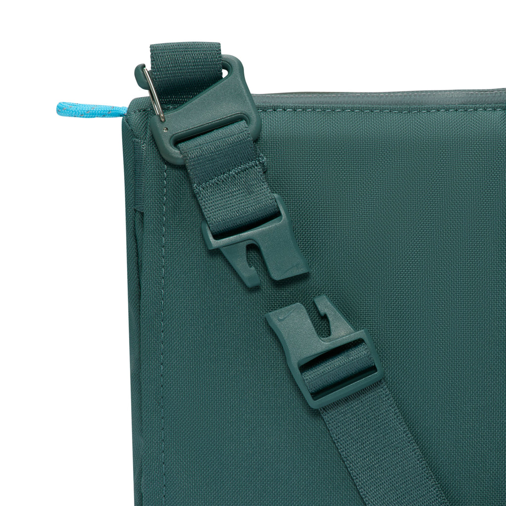 Nike ACG DAYMAX Crossbody