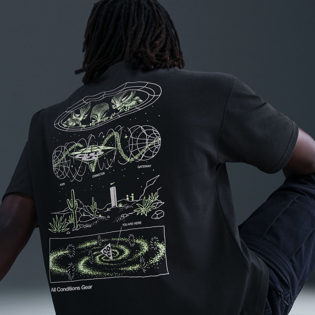 Nike ACG Mystery Lights T-Shirt