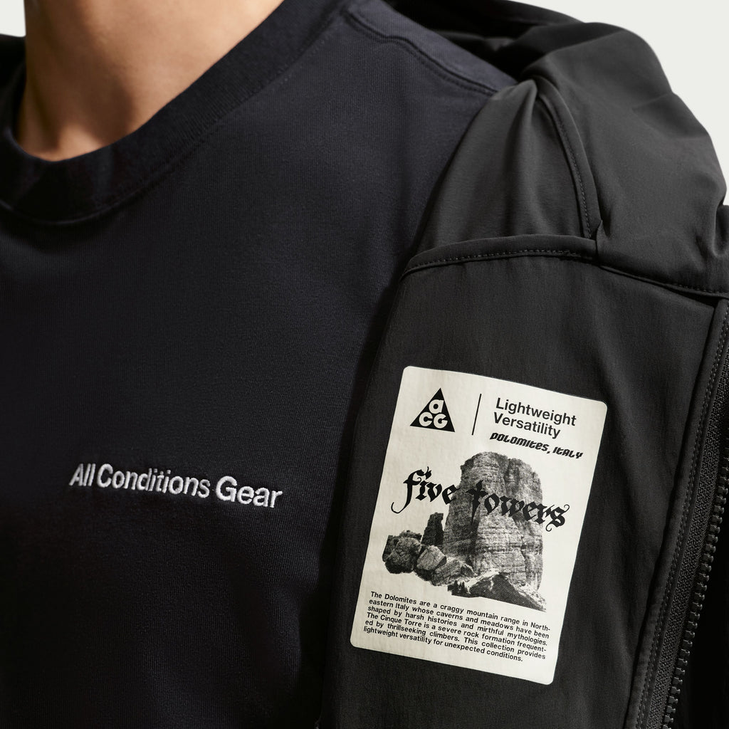Nike ACG "Five Towers" Pack Jacket