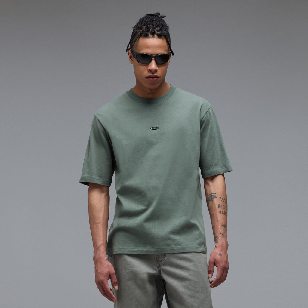 Oakey Metal Rise T-Shirt