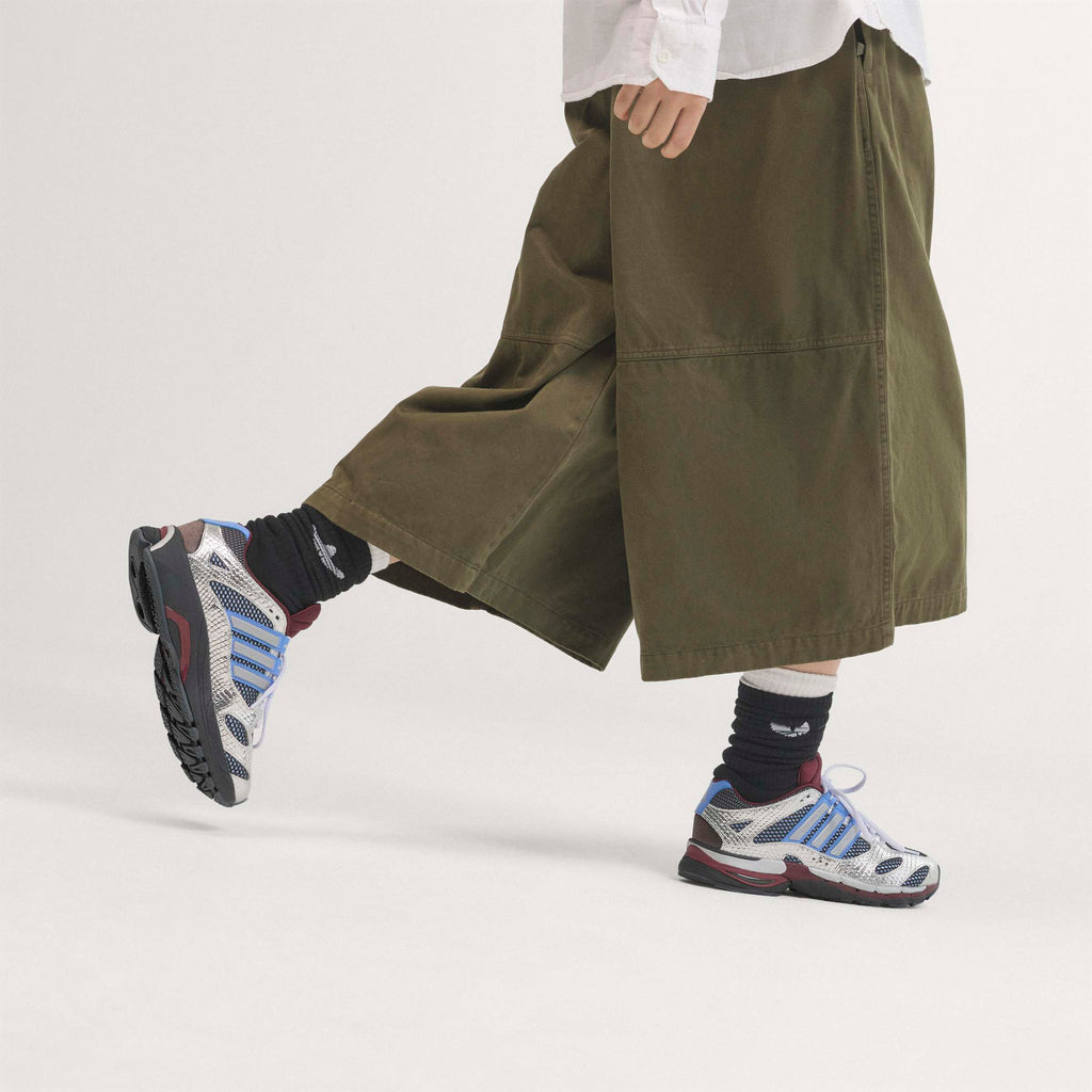 W Adidas Adistar MLD